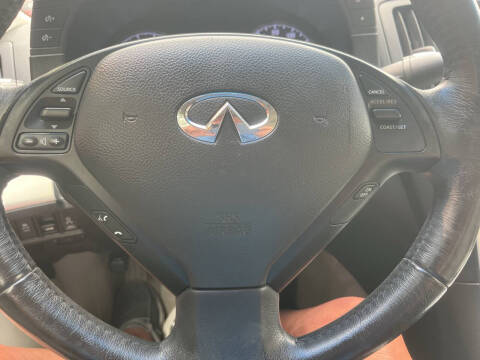 2014 Infiniti Q60 Coupe