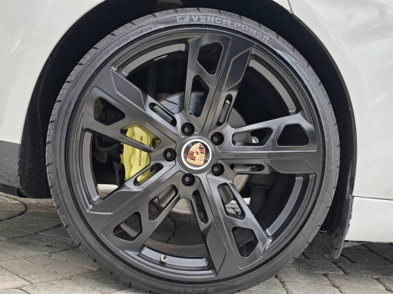 2015 Porsche Panamera S E-Hybrid