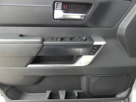 2024 Toyota Tundra Platinum HV