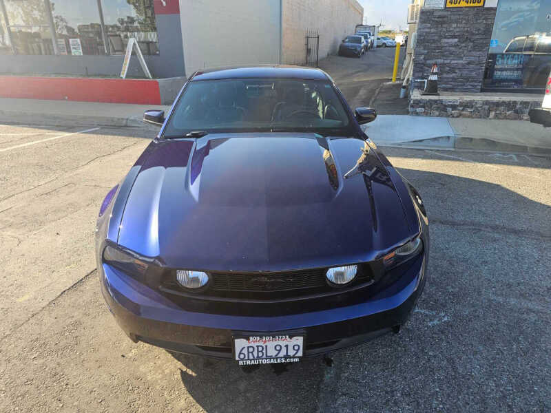 2011 Ford Mustang GT Premium