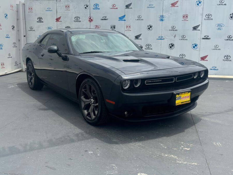 2018 Dodge Challenger SXT Plus