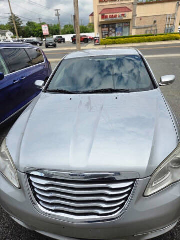 2011 Chrysler 200 LX