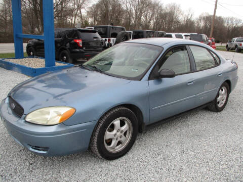 2006 Ford Taurus for sale at PENDLETON PIKE AUTO SALES in Ingalls IN