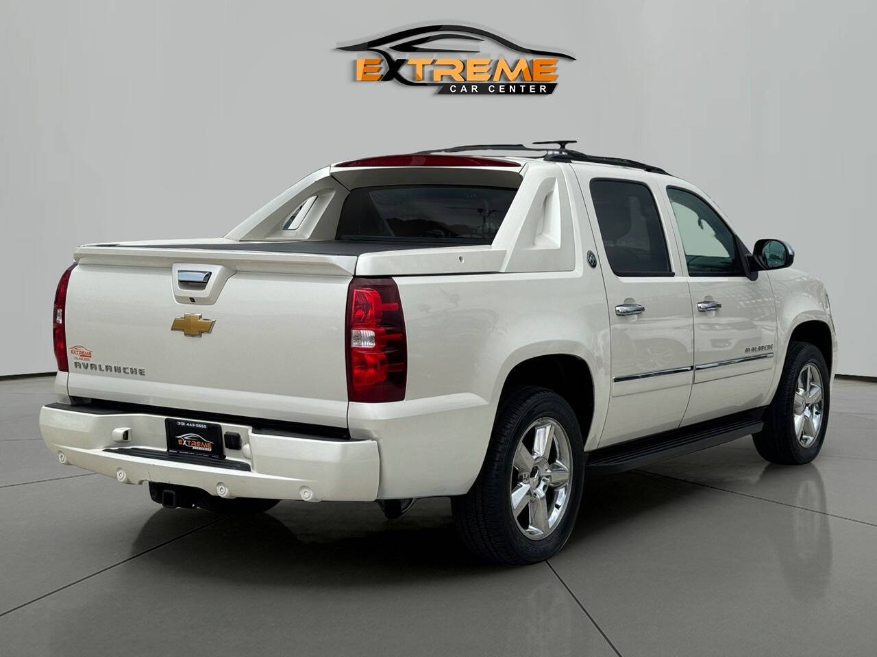 2013 Chevrolet Avalanche for sale at Extreme Car Center in Detroit, MI