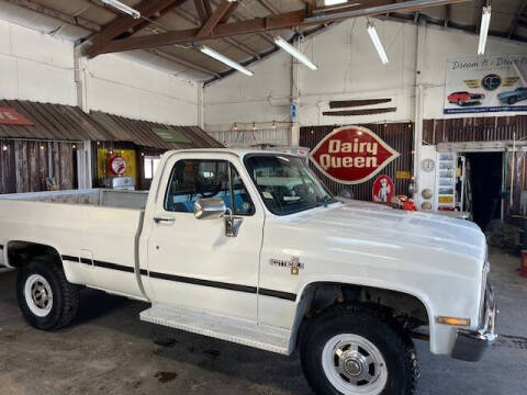 1987 Chevrolet R/V 20 Series for sale at Hall Truck & Auto Sales, Inc. in Redmond OR