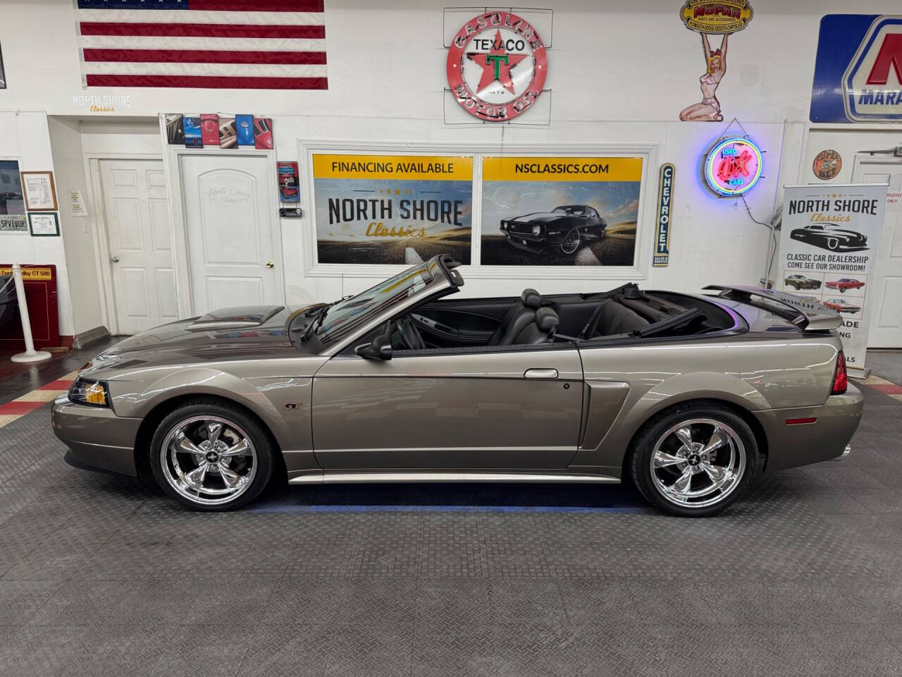 2002 Ford Mustang 8