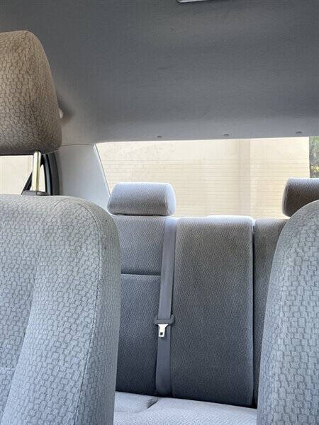 2003 Toyota Corolla LE