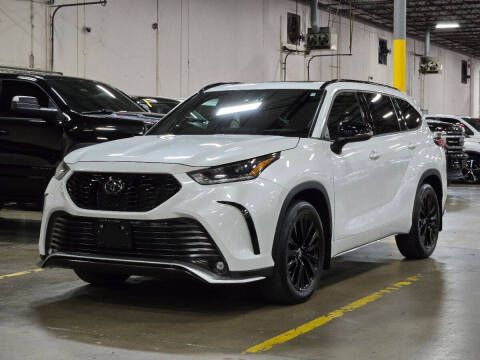 2023 Toyota Highlander XSE