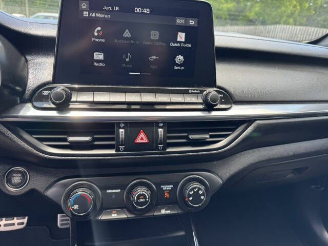 2021 Kia Forte GT Line