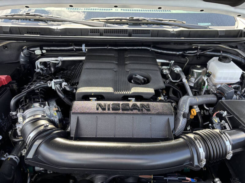 2025 Nissan Frontier SV
