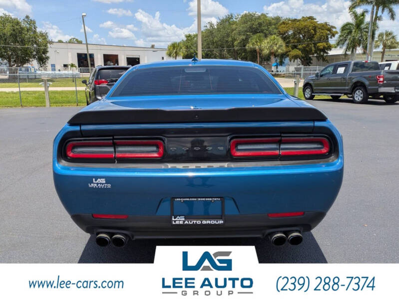 2020 Dodge Challenger SXT