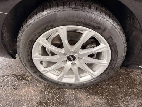 2021 Audi A4 quattro Premium 40 TFSI