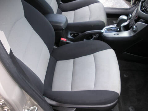 2014 Chevrolet Cruze LS Auto