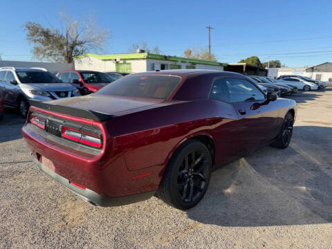 2021 Dodge Challenger SXT