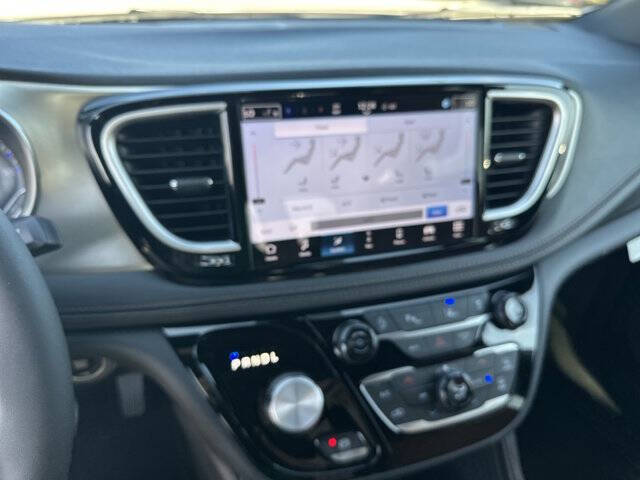 2026 Chrysler Pacifica Pinnacle