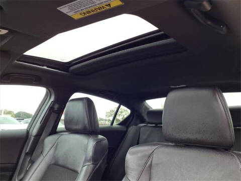 2017 Acura ILX w/Tech w/A-SPEC