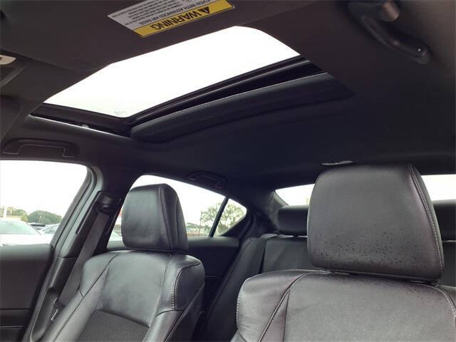 2017 Acura ILX w/Tech w/A-SPEC