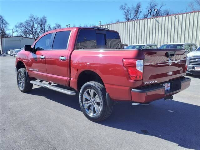 2019 Nissan Titan SV