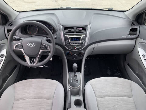2017 Hyundai Accent Value Edition