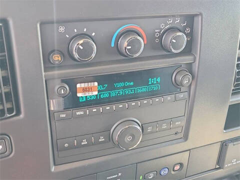 2025 Chevrolet Express 2500