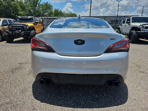 2013 Hyundai Genesis Coupe 2.0T Premium