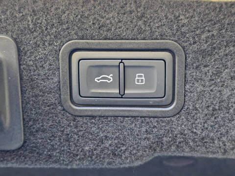 2019 Audi A8 L quattro 60 TFSI