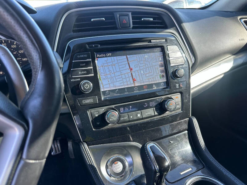 2016 Nissan Maxima 3.5 SR