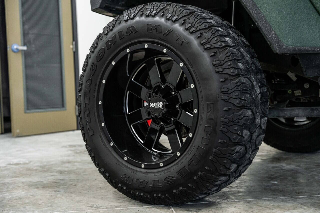 2018 JEEP Wrangler SUV / Crossover - $47,999
