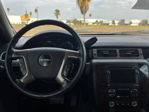 2010 GMC Yukon Denali