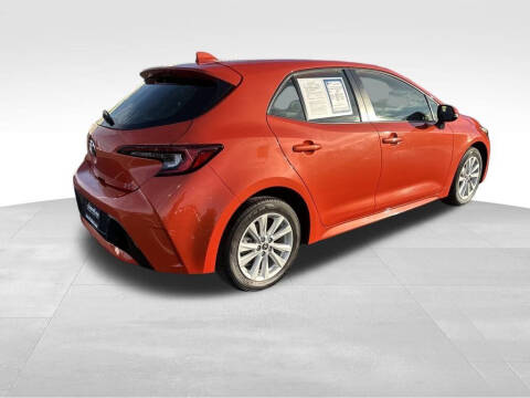 2025 Toyota Corolla Hatchback SE
