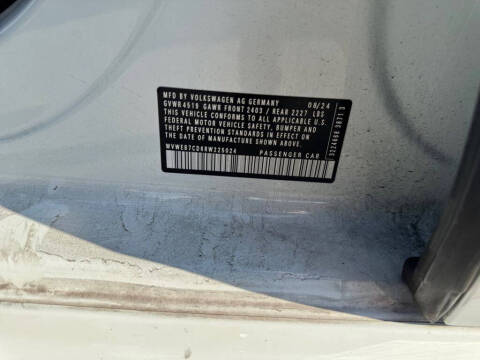 2024 Volkswagen Golf R 4Motion