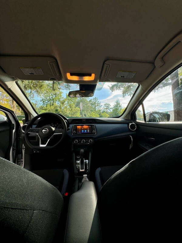 2025 Nissan Versa SV