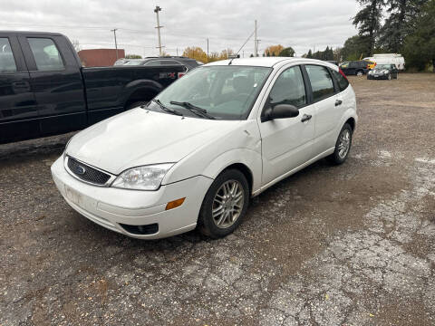 2005 Ford Focus ZX5 SE