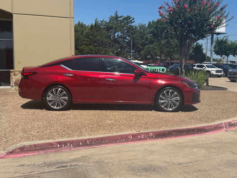 2024 Nissan Altima 2.5 SL