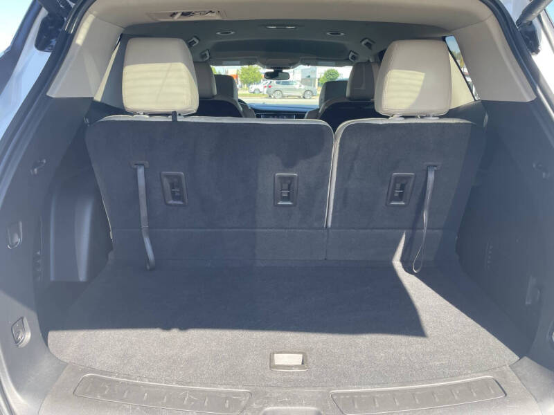2021 Buick Enclave Essence