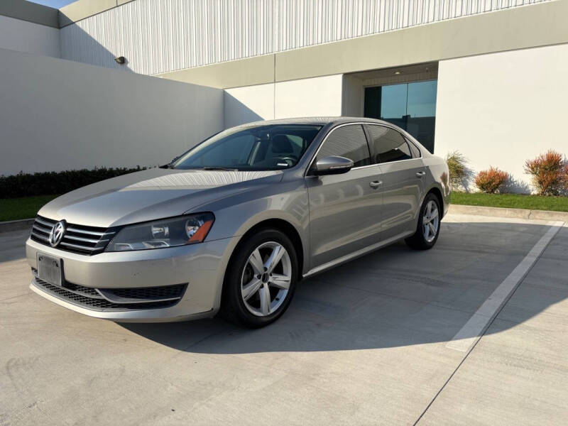 2012 Volkswagen Passat SE PZEV