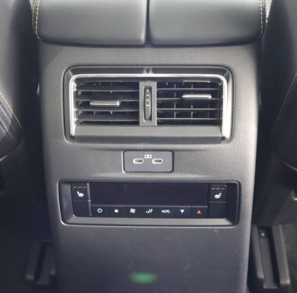 2025 Mazda CX-90 Plug-in Hybrid Premium Plus