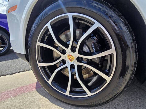 2024 Porsche Cayenne S