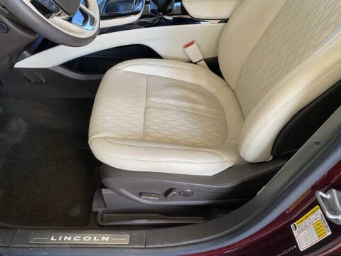 2022 Lincoln Nautilus Black Label