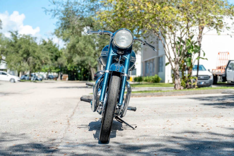 1952 Triumph Thunderbird