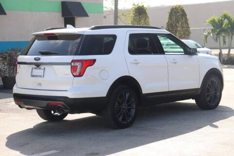 2017 Ford Explorer XLT