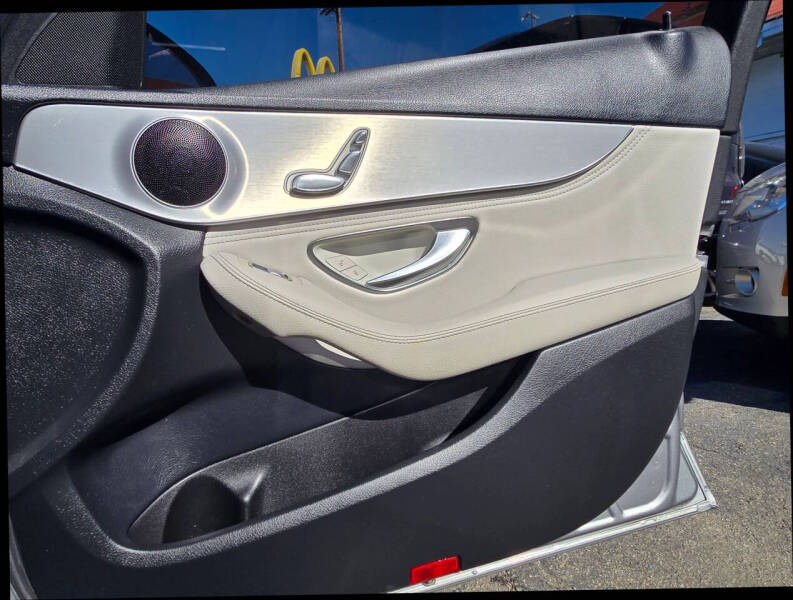 2015 Mercedes-Benz C-Class C 300 4MATIC