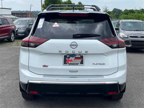 2025 Nissan Rogue Platinum