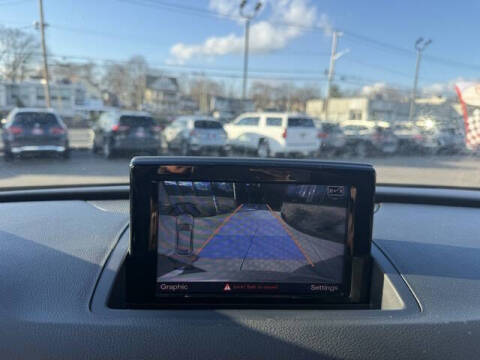 2016 Audi Q3 2.0T quattro Prestige