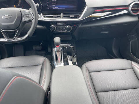 2024 Chevrolet Trax RS