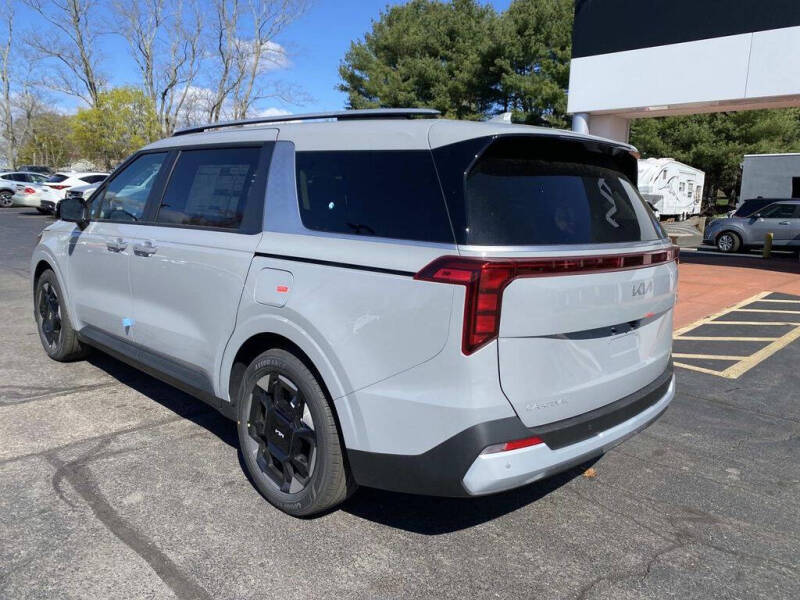2026 Kia Carnival EX