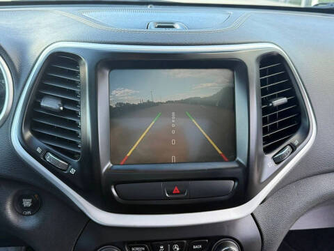 2018 Jeep Cherokee Latitude Plus