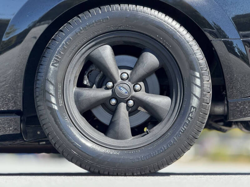 2007 Ford Mustang GT Deluxe