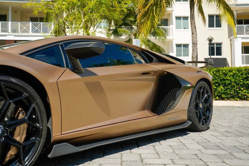 2020 Lamborghini Aventador LP 770-4 SVJ