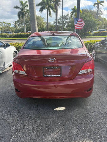 2017 Hyundai Accent SE